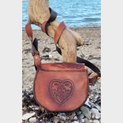 skuldertaske May-Britt