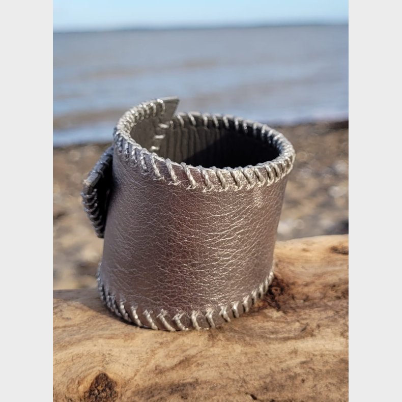 armb�nde May-Britt 17 cm omfang  lavet af kalve-nappa