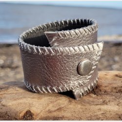 armb�nde May-Britt 17 cm omfang  lavet af kalve-nappa