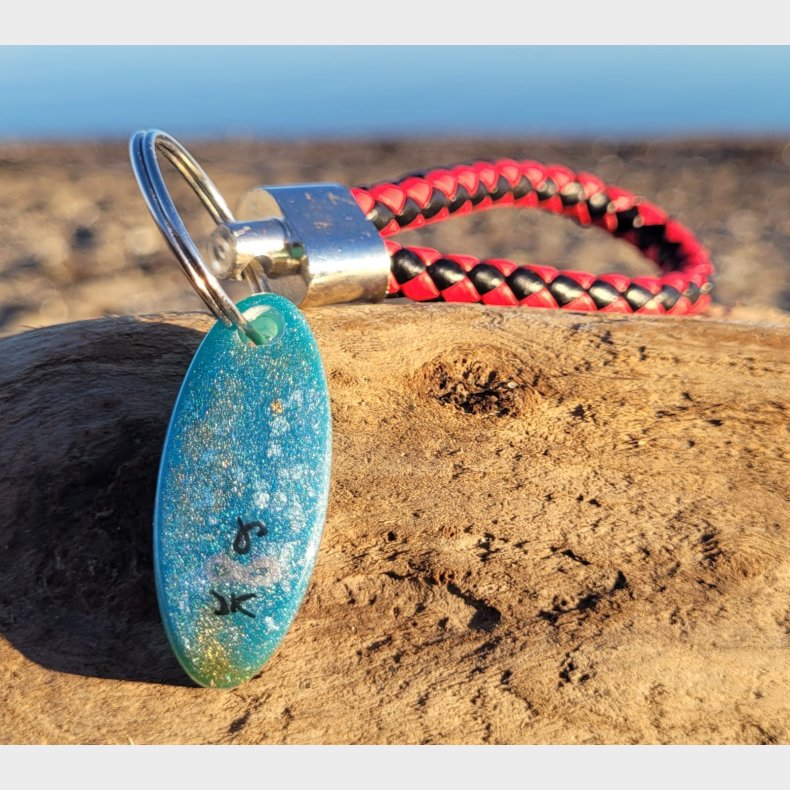 Yvonnes n�glering med NFC-chip