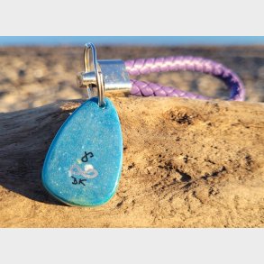 Yvonnes n�glering med NFC-chip