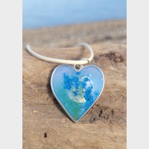 Yvonnes vedh�ng med NFC-chip